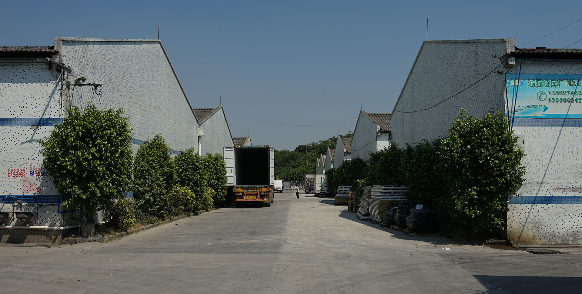 广州仓储出租：小型、中型和大型冷库的地面保温有什么区别？如何分别操作？